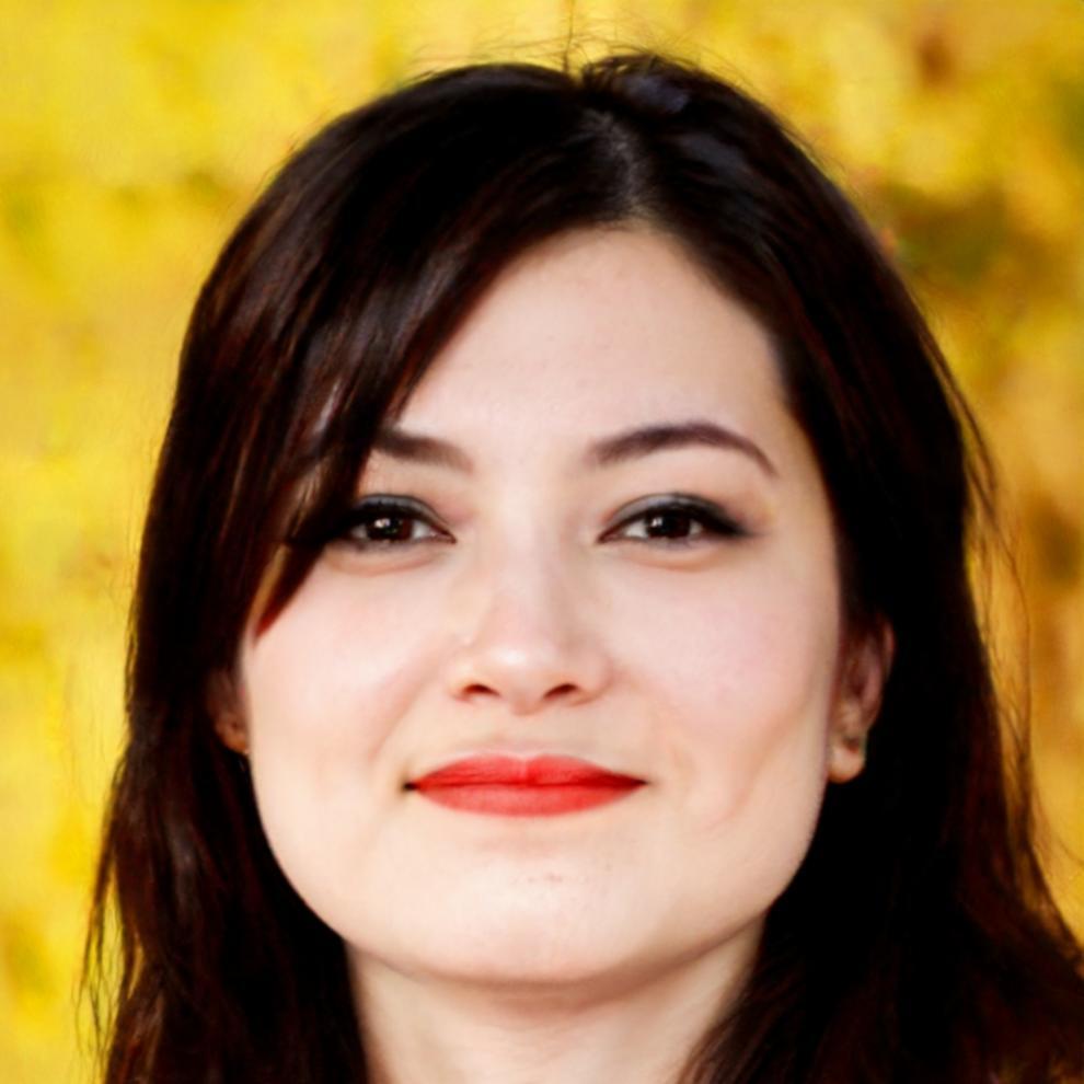 Portraitfoto einer Volume-Analyse Expertin